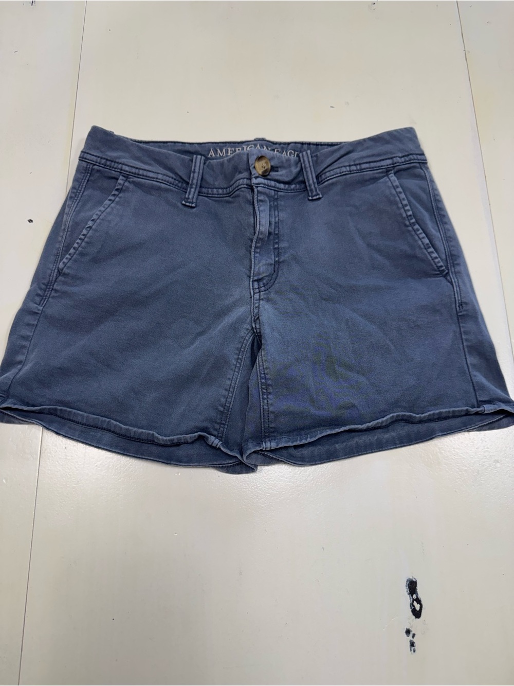American Eagle Super Stretch X Navy Blue Midi Shorts - Size 4